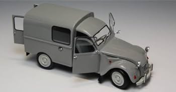 Amazon | エブロ 1/24 シトロエン 2CV FOURGONNETTE プラモデル 25001